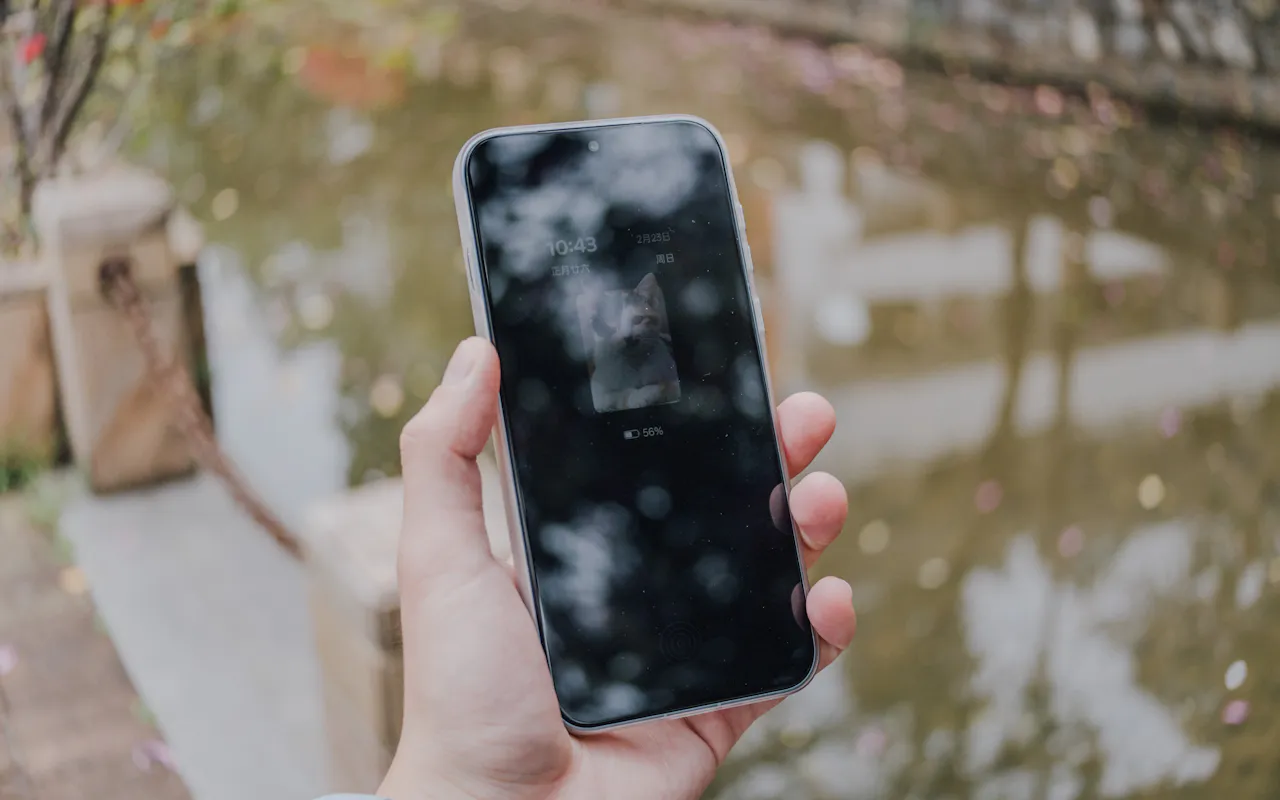 Hand holding a smartphone